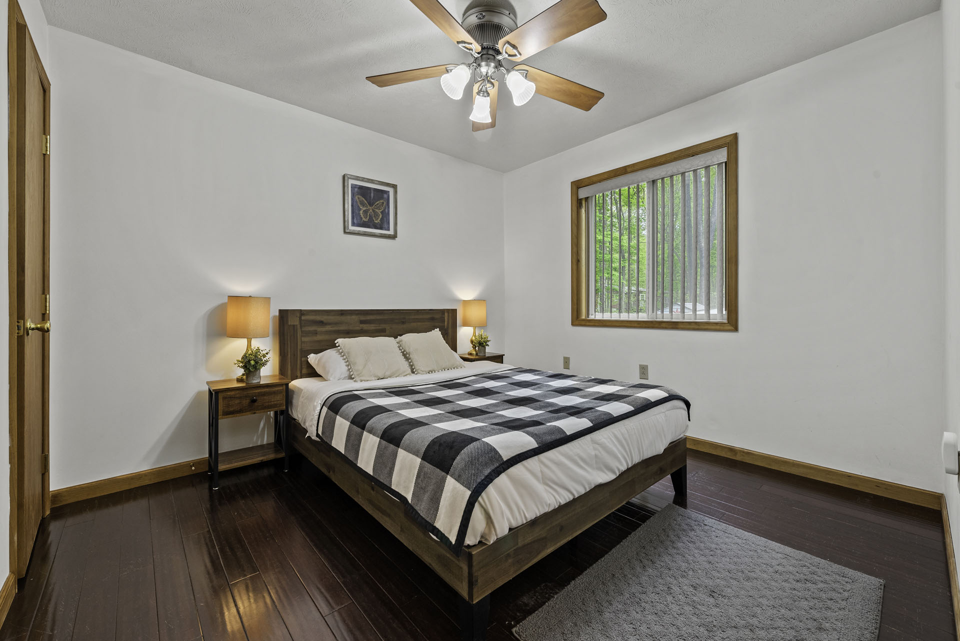 Pictures of the Interior of Houses