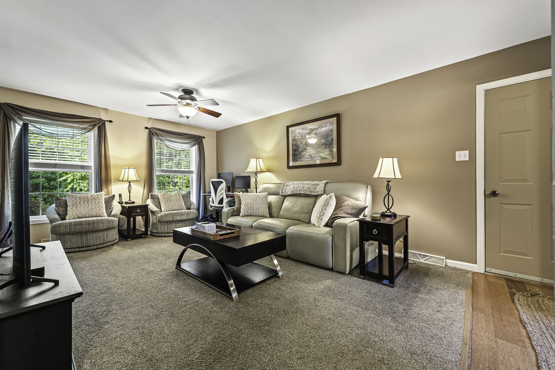 Pictures of the Interior of Houses